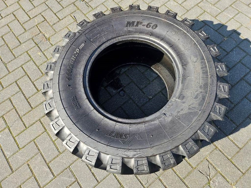 SWT 400/70R20 *NEW* - Tire/Reifen/Band - Jantes e pneus de Máquina de construção: foto 4 SWT 400/70R20 *NEW* - Tire/Reifen/Band - Jantes e pneus de Máquina de construção: foto 4