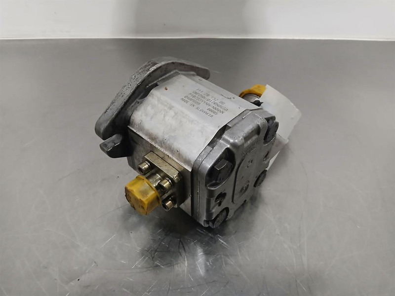 Sauer Danfoss SNP2NN/017RN06-Gearpump/Zahnradpumpe/Tandwielpomp - Hidráulica de Máquina de construção: foto 3 Sauer Danfoss SNP2NN/017RN06-Gearpump/Zahnradpumpe/Tandwielpomp - Hidráulica de Máquina de construção: foto 3