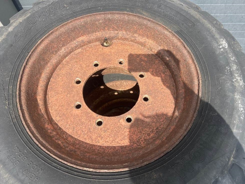 Schaeff SKL841-Altura 550/45-22.5-Tire/Reifen/Band - Jantes e pneus de Máquina de construção: foto 4 Schaeff SKL841-Altura 550/45-22.5-Tire/Reifen/Band - Jantes e pneus de Máquina de construção: foto 4