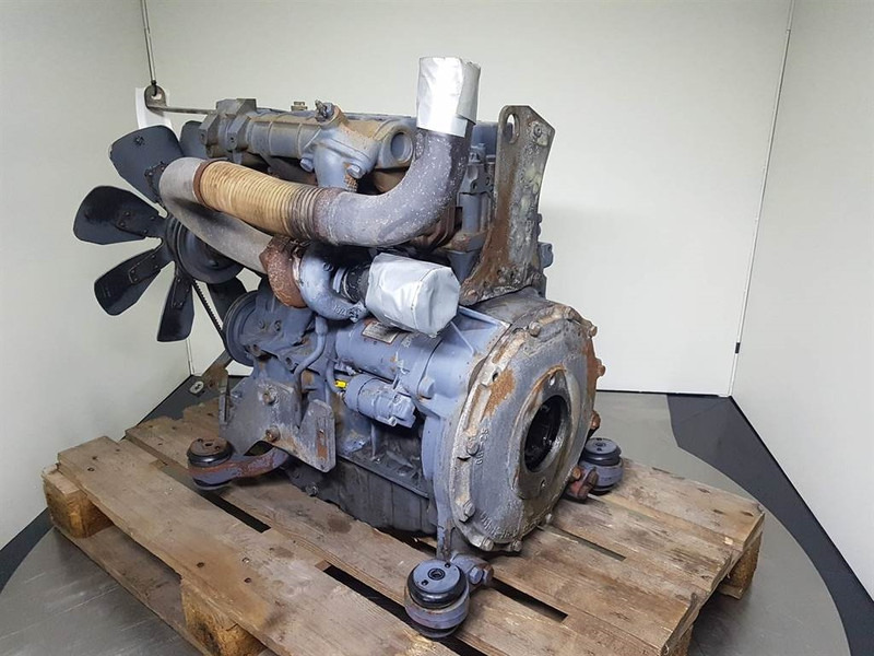 Schaeff SKL844-Deutz BF4M2011-Engine/Motor - Motor e peças de Máquina de construção: foto 5 Schaeff SKL844-Deutz BF4M2011-Engine/Motor - Motor e peças de Máquina de construção: foto 5