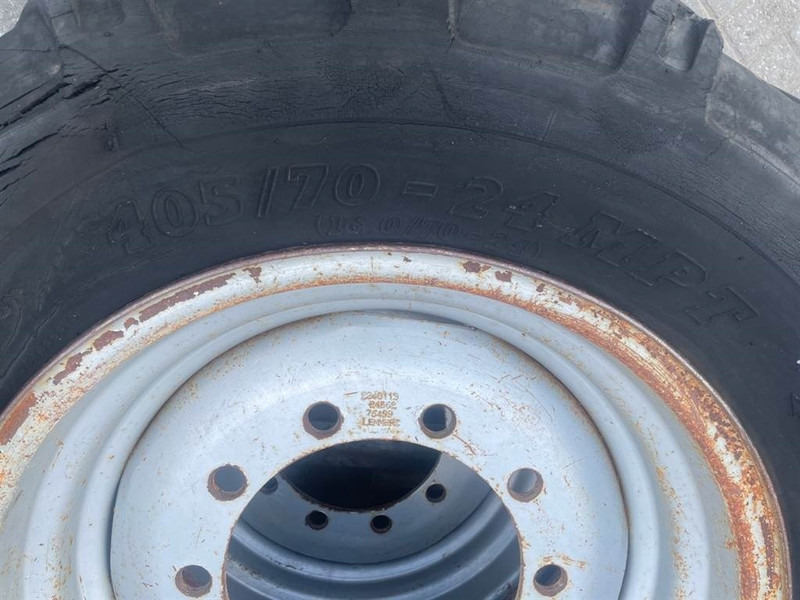 Schaeff SKS661-BKT 405/70-24 (16/70-24)-Tire/Reifen/Band - Jantes e pneus de Máquina de construção: foto 4 Schaeff SKS661-BKT 405/70-24 (16/70-24)-Tire/Reifen/Band - Jantes e pneus de Máquina de construção: foto 4