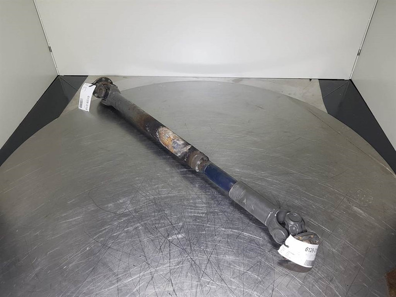 Sennebogen 818 - Propshaft/Gelenkwelle/Cardanas - Eixo e peças de Máquina de construção: foto 2 Sennebogen 818 - Propshaft/Gelenkwelle/Cardanas - Eixo e peças de Máquina de construção: foto 2