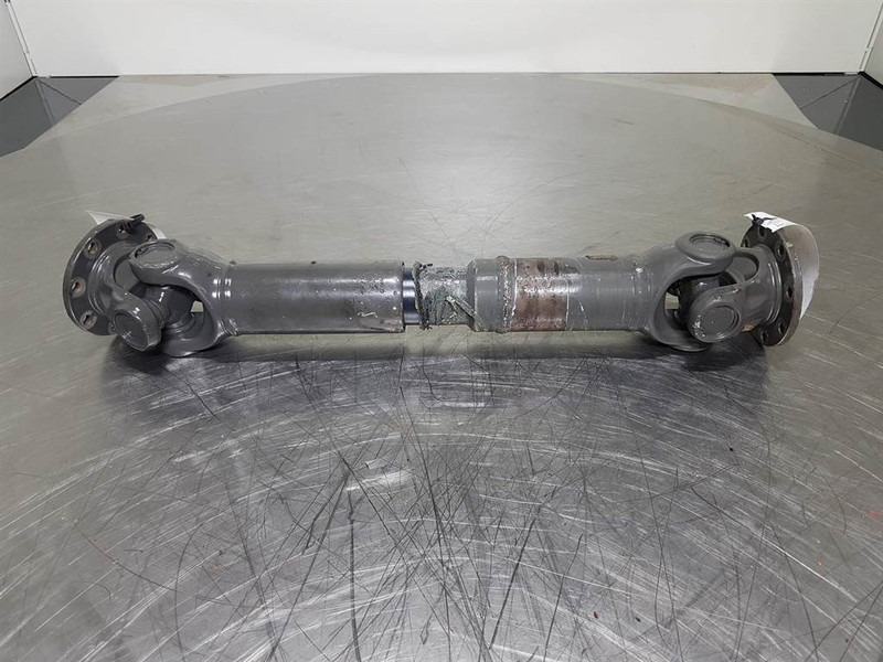 Sennebogen 818 - Propshaft/Gelenkwelle/Cardanas - Eixo e peças de Máquina de construção: foto 2 Sennebogen 818 - Propshaft/Gelenkwelle/Cardanas - Eixo e peças de Máquina de construção: foto 2