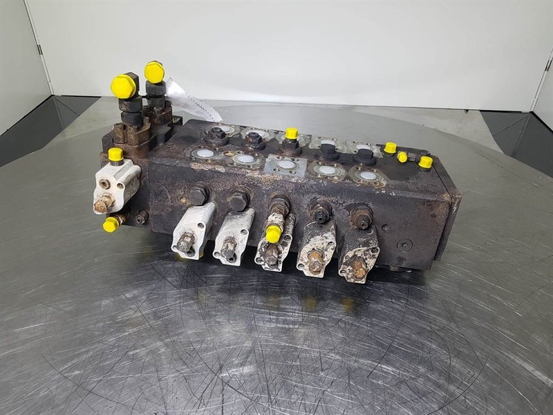 Sennebogen 818E-712031 / R901355589-178824-Valve/Ventile - Hidráulica de Máquina de construção: foto 2 Sennebogen 818E-712031 / R901355589-178824-Valve/Ventile - Hidráulica de Máquina de construção: foto 2