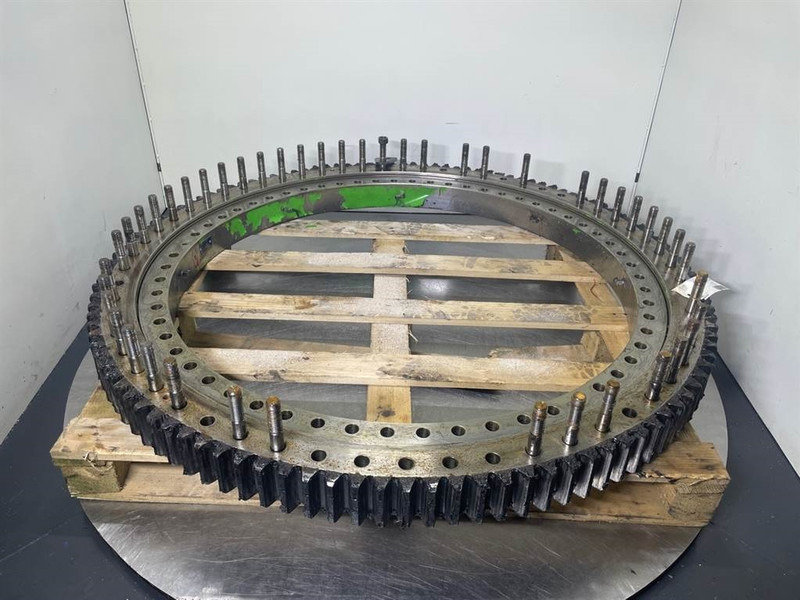 Sennebogen 835E-127775-Slewing ring/Drehkranz/Draaikrans - Estrutura/ Châssis de Máquina de construção: foto 3 Sennebogen 835E-127775-Slewing ring/Drehkranz/Draaikrans - Estrutura/ Châssis de Máquina de construção: foto 3