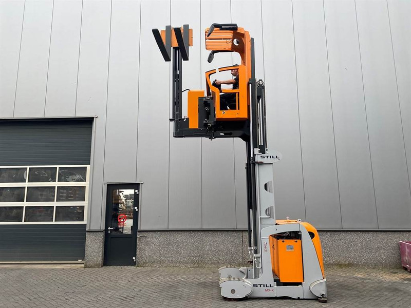 Empilhadeira elétrica nuevo Still MX - X Orderpicking truck (Video): foto 7