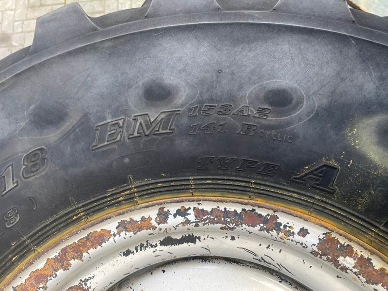 Jantes e pneus de Máquina de construção Terex AL80-Dunlop 405/70R18 (15.5/70R18)-Tire/Reifen: foto 7 Jantes e pneus de Máquina de construção Terex AL80-Dunlop 405/70R18 (15.5/70R18)-Tire/Reifen: foto 7