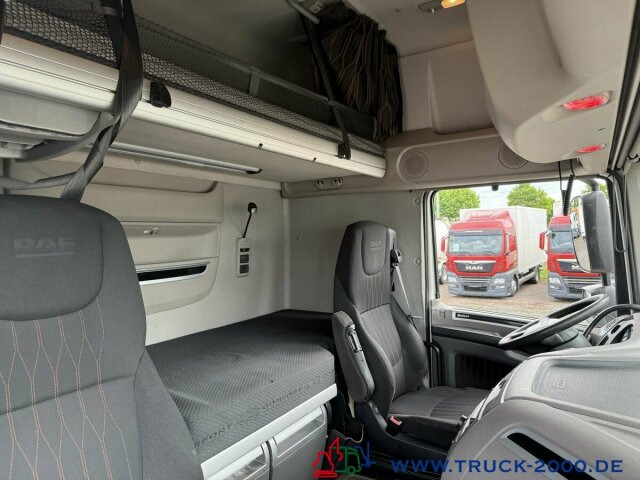 DAF 480 SSC BDF SDG Multiwechsler 2Betten Standklima - Caminhão transportador de contêineres/ Caixa móvel: foto 3 DAF 480 SSC BDF SDG Multiwechsler 2Betten Standklima - Caminhão transportador de contêineres/ Caixa móvel: foto 3
