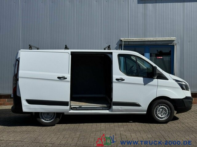 Ford Transit 2.2 TDCI Custom 3 Sitze TÜV 05/2026 - Furgão compacto: foto 3 Ford Transit 2.2 TDCI Custom 3 Sitze TÜV 05/2026 - Furgão compacto: foto 3