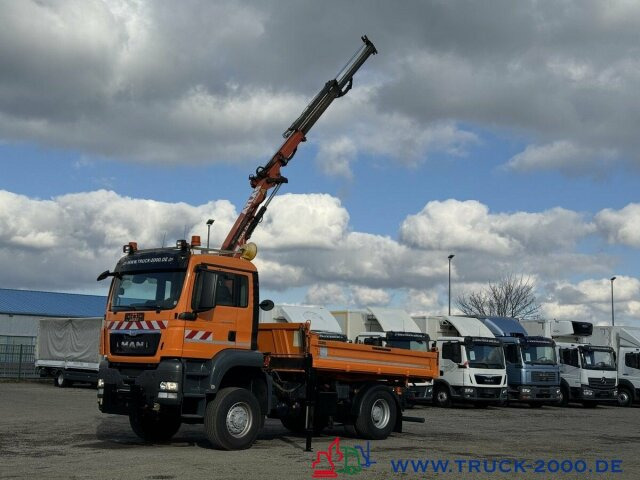 MAN 18.320 4x4 Atlas Kran 8,8m=770kg FB Winterdienst - Caminhão basculante, Caminhão grua: foto 5 MAN 18.320 4x4 Atlas Kran 8,8m=770kg FB Winterdienst - Caminhão basculante, Caminhão grua: foto 5