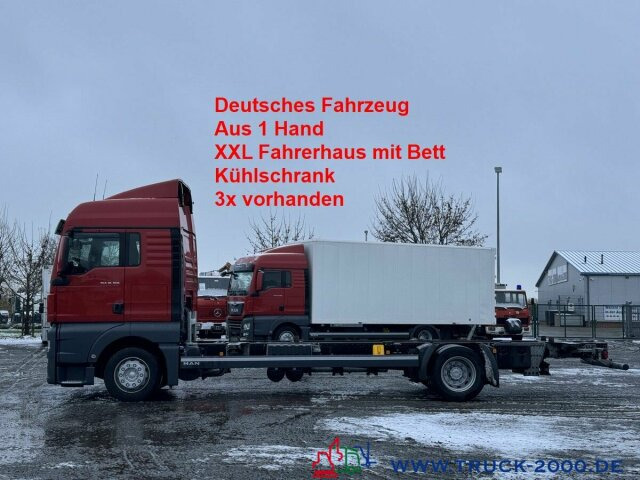 MAN TGX 18.360 BDF XL Haus Bett Standheizung 268TKM - Caminhão transportador de contêineres/ Caixa móvel: foto 1 MAN TGX 18.360 BDF XL Haus Bett Standheizung 268TKM - Caminhão transportador de contêineres/ Caixa móvel: foto 1
