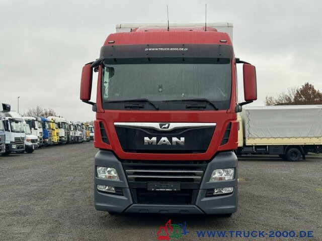 Caminhão transportador de contêineres/ Caixa móvel MAN TGX 18.360 BDF XL Haus Bett Standheizung 277TKM: foto 7
