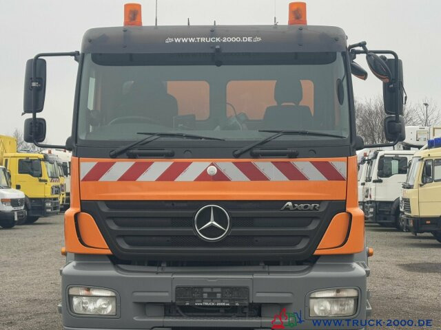 Varredora urbana Mercedes-Benz 1833 Bucher Optifant 70 Separat Motor EasyDrive: foto 9