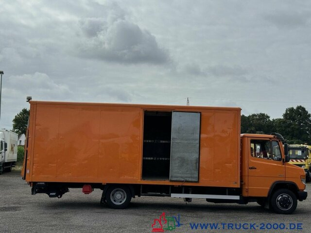 Mercedes-Benz 816 Vario Automatikgetriebe LBW 1.000Kg 3Sitze - Carrinha de contentor: foto 4 Mercedes-Benz 816 Vario Automatikgetriebe LBW 1.000Kg 3Sitze - Carrinha de contentor: foto 4