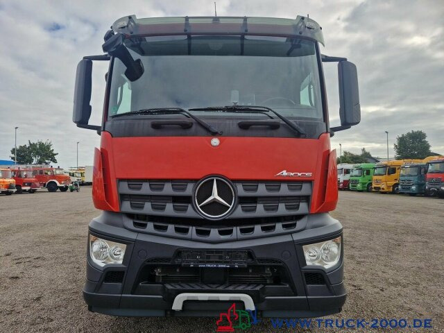 Mercedes-Benz Arocs 1836 Kran PK15001L 11m=1t. 5+6.Steuerkreis - Camião de caixa aberta/ Plataforma, Caminhão grua: foto 2 Mercedes-Benz Arocs 1836 Kran PK15001L 11m=1t. 5+6.Steuerkreis - Camião de caixa aberta/ Plataforma, Caminhão grua: foto 2