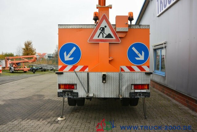 Mercedes-Benz Atego 815 Wumag WT170 17 m seitl. Auslage 11.3 m - Caminhão com plataforma aérea: foto 5 Mercedes-Benz Atego 815 Wumag WT170 17 m seitl. Auslage 11.3 m - Caminhão com plataforma aérea: foto 5