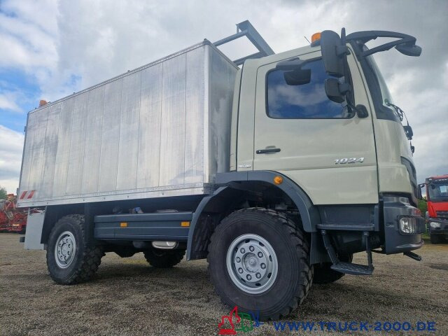 Caminhão furgão Mercedes-Benz Atego 824 4x4 Ideal Werkstatt-Wohn-Expeditionsmobil: foto 11
