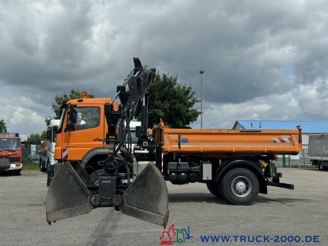 Mercedes-Benz Axor 2133 4x4 Kipper Kran Winterdienstausstat. - Caminhão basculante, Caminhão grua: foto 5 Mercedes-Benz Axor 2133 4x4 Kipper Kran Winterdienstausstat. - Caminhão basculante, Caminhão grua: foto 5