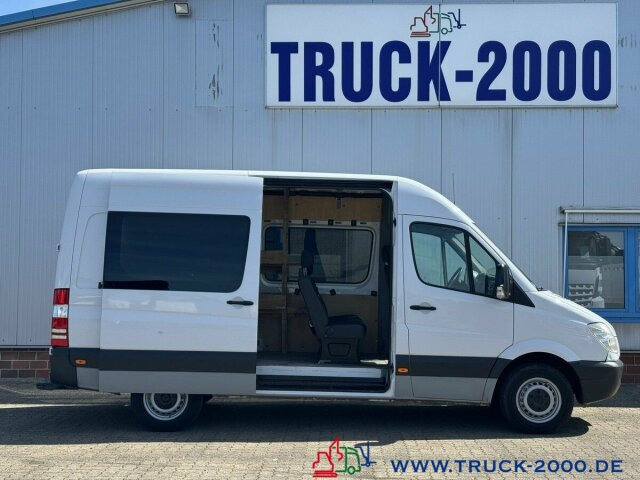 Mercedes-Benz Sprinter 213 Mixto 5 Sitzer Klima Standhzg. AHK - Furgão compacto: foto 2 Mercedes-Benz Sprinter 213 Mixto 5 Sitzer Klima Standhzg. AHK - Furgão compacto: foto 2