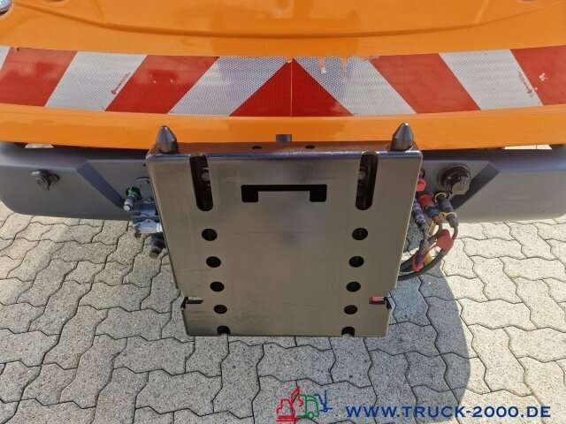 Multicar M30 4x4 3S.Kipper Frontheber 1.Hand Klima - Caminhão basculante, Veículo municipal/ Especial: foto 2 Multicar M30 4x4 3S.Kipper Frontheber 1.Hand Klima - Caminhão basculante, Veículo municipal/ Especial: foto 2
