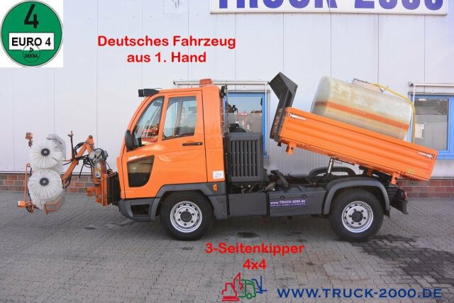 Multicar M30 4x4 Leitpfostenwaschanlage + 1.000 Ltr Tank - Caminhão basculante, Veículo municipal/ Especial: foto 1 Multicar M30 4x4 Leitpfostenwaschanlage + 1.000 Ltr Tank - Caminhão basculante, Veículo municipal/ Especial: foto 1