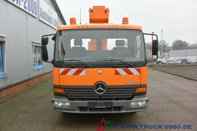 Ruthmann Mercedes Atego 815 T170 17m seitl. Auslage 12m - Caminhão com plataforma aérea: foto 2 Ruthmann Mercedes Atego 815 T170 17m seitl. Auslage 12m - Caminhão com plataforma aérea: foto 2