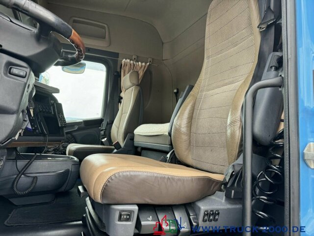 Scania R 560 V8 Kran HIAB 185K hebt bei 11m = 1.500kg - Camião de caixa aberta/ Plataforma, Caminhão grua: foto 3 Scania R 560 V8 Kran HIAB 185K hebt bei 11m = 1.500kg - Camião de caixa aberta/ Plataforma, Caminhão grua: foto 3