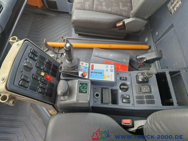 Caminhão basculante Unimog U300 4x4 Zapfwelle Arbeitsplatte Nur 113.106 KM: foto 5