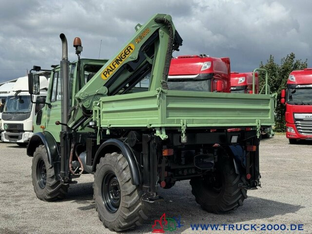 Unimog U 1400 Kran PK 7000B Kran 5+6 Steuerkreis + AHK - Veículo comercial: foto 3 Unimog U 1400 Kran PK 7000B Kran 5+6 Steuerkreis + AHK - Veículo comercial: foto 3