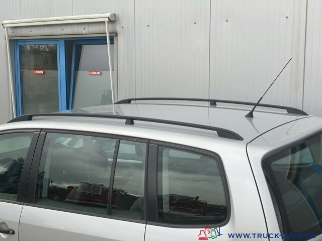 Volkswagen Touran 1.6 TDI BMT Trendline Styling/Sitzhzg./BC - Automóvel: foto 2 Volkswagen Touran 1.6 TDI BMT Trendline Styling/Sitzhzg./BC - Automóvel: foto 2