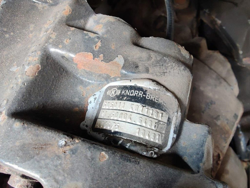 MAN Remklauwen / Brake calipers F2000 / TGA - Pinça de freio de Caminhão: foto 5 MAN Remklauwen / Brake calipers F2000 / TGA - Pinça de freio de Caminhão: foto 5