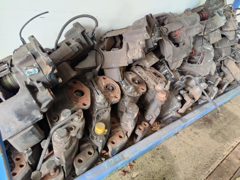 MAN Remklauwen / Brake calipers F2000 / TGA - Pinça de freio de Caminhão: foto 2 MAN Remklauwen / Brake calipers F2000 / TGA - Pinça de freio de Caminhão: foto 2