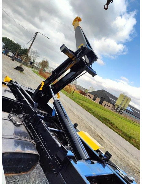 MAN TGL 12.250 Containersysteem Jimeca met kraan Palfinger PK4501 - Caminhão polibenne, Caminhão grua: foto 3 MAN TGL 12.250 Containersysteem Jimeca met kraan Palfinger PK4501 - Caminhão polibenne, Caminhão grua: foto 3