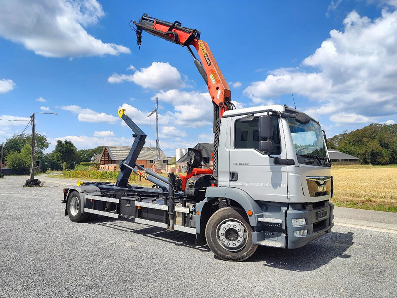 MAN TGM 18.290 4x2 Euro 6 + Crane Palfinger PK15500 - Caminhão polibenne, Caminhão grua: foto 2 MAN TGM 18.290 4x2 Euro 6 + Crane Palfinger PK15500 - Caminhão polibenne, Caminhão grua: foto 2