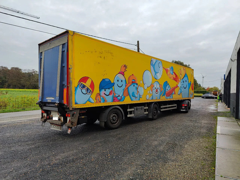 Renders X-Steering - Semireboque furgão: foto 1 Renders X-Steering - Semireboque furgão: foto 1