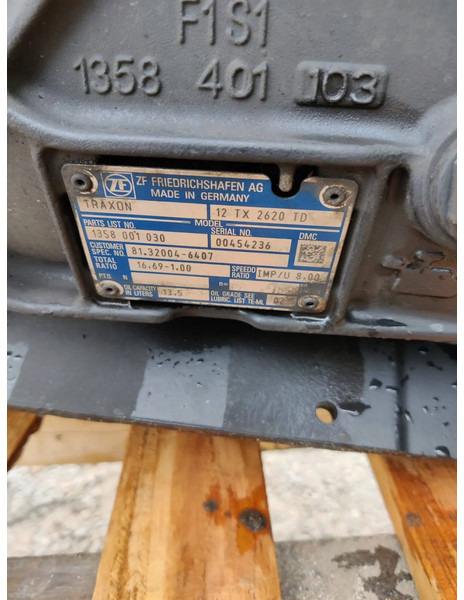 ZF Traxon 12TX2620TD - Caixa de câmbio: foto 4 ZF Traxon 12TX2620TD - Caixa de câmbio: foto 4