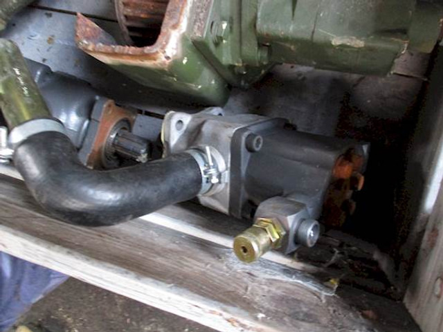 Meiller PTO PUMP - Peça de reposição de Caminhão: foto 3 Meiller PTO PUMP - Peça de reposição de Caminhão: foto 3