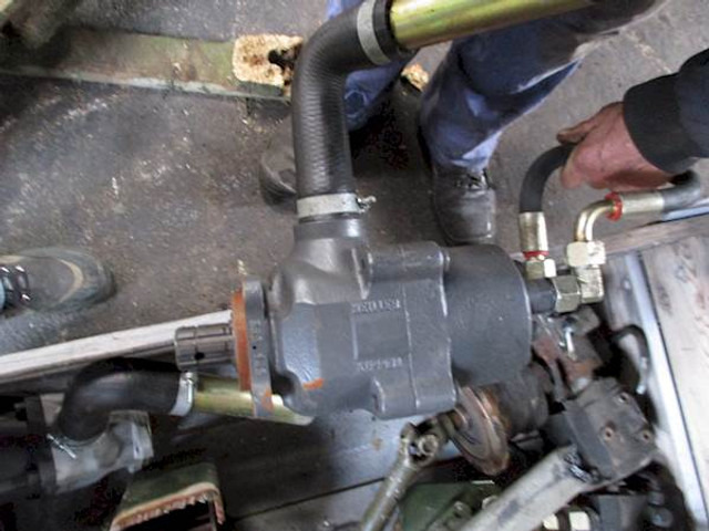 Meiller PTO PUMP - Peça de reposição de Caminhão: foto 4 Meiller PTO PUMP - Peça de reposição de Caminhão: foto 4