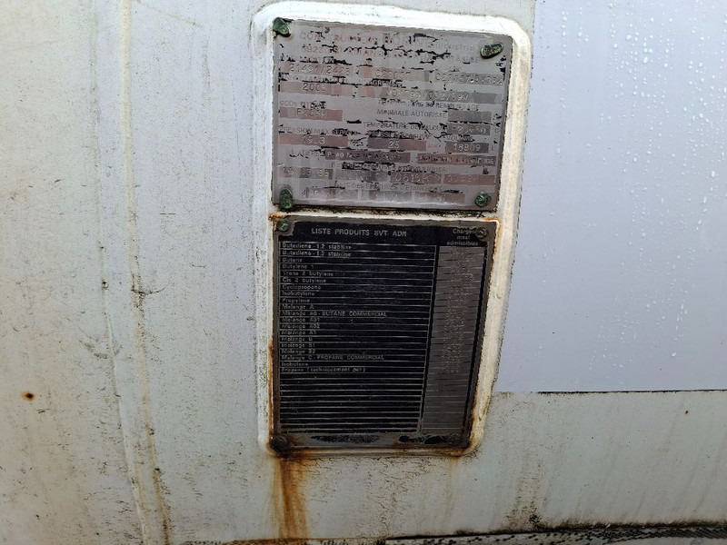 Renault PREMIUM 270 GAS / LPG - Caminhão tanque: foto 2 Renault PREMIUM 270 GAS / LPG - Caminhão tanque: foto 2