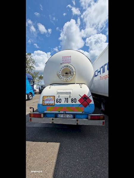 Renault PREMIUM 270 GAS / LPG - Caminhão tanque: foto 5 Renault PREMIUM 270 GAS / LPG - Caminhão tanque: foto 5