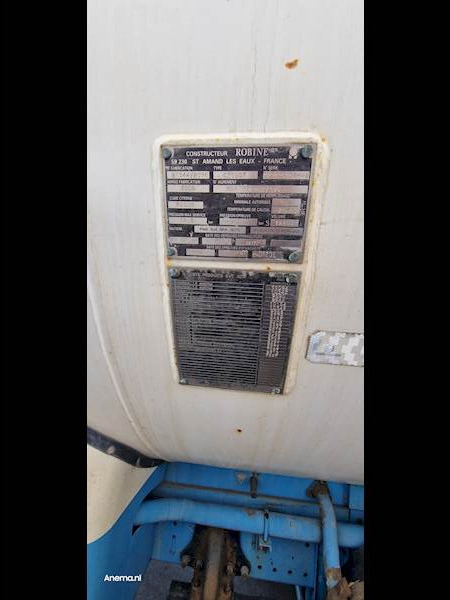 Renault PREMIUM 270 GAS / LPG - Caminhão tanque: foto 4 Renault PREMIUM 270 GAS / LPG - Caminhão tanque: foto 4