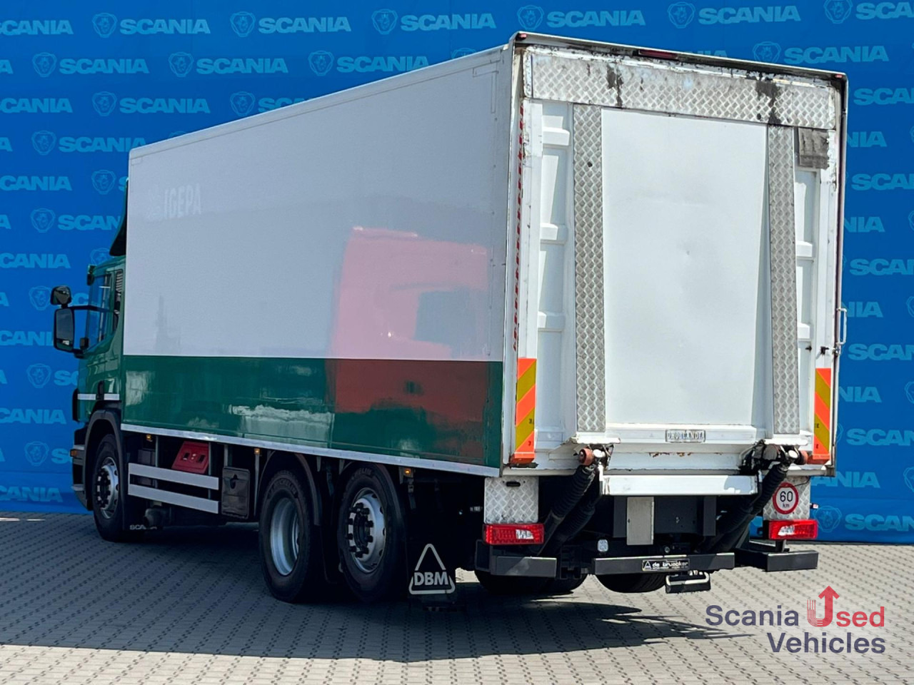 Caminhão furgão SCANIA P 320 DB6x2*4MNB RETARDER FULL AIR 8T TAIL LIFT 2T: foto 9