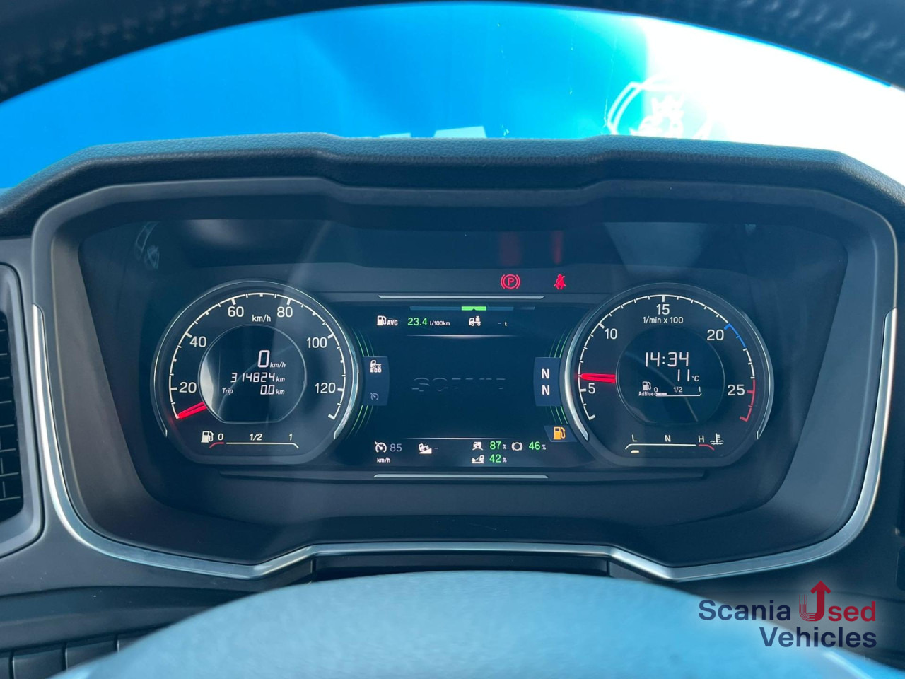 SCANIA R 410 A4x2NA RETARDER LED NAVI - Tractor: foto 5 SCANIA R 410 A4x2NA RETARDER LED NAVI - Tractor: foto 5