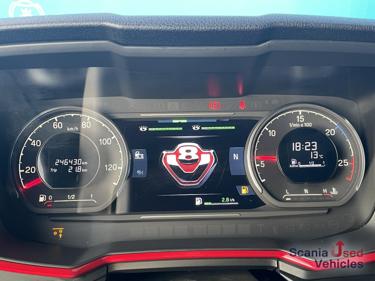 SCANIA S 660 A6x2/4NB V8 RETARDER FULL AIR 8T DIFF-L LED - Tractor: foto 5 SCANIA S 660 A6x2/4NB V8 RETARDER FULL AIR 8T DIFF-L LED - Tractor: foto 5