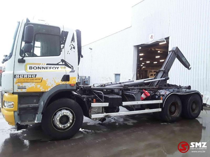 DAF 85 CF 430 6x4 euro3 - Caminhão transportador de contêineres/ Caixa móvel: foto 5 DAF 85 CF 430 6x4 euro3 - Caminhão transportador de contêineres/ Caixa móvel: foto 5