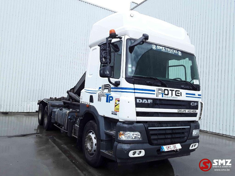 DAF 85 CF 460 - Caminhão transportador de contêineres/ Caixa móvel: foto 1 DAF 85 CF 460 - Caminhão transportador de contêineres/ Caixa móvel: foto 1