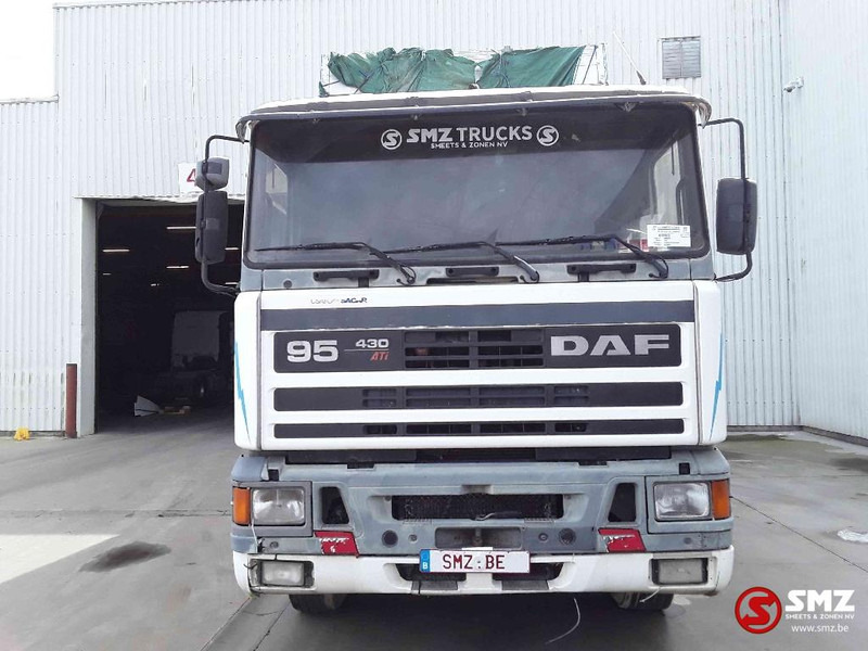 DAF 95 430 lames steel - Caminhão basculante: foto 2 DAF 95 430 lames steel - Caminhão basculante: foto 2