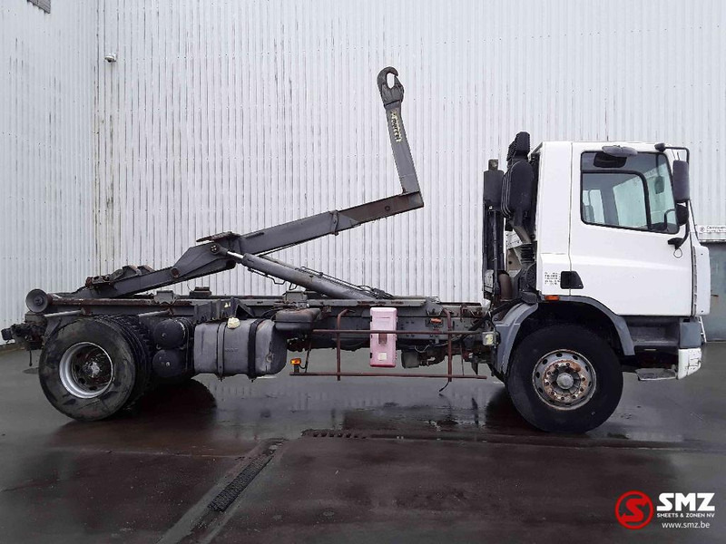 DAF CF 320 lames steel - Caminhão transportador de contêineres/ Caixa móvel: foto 4 DAF CF 320 lames steel - Caminhão transportador de contêineres/ Caixa móvel: foto 4