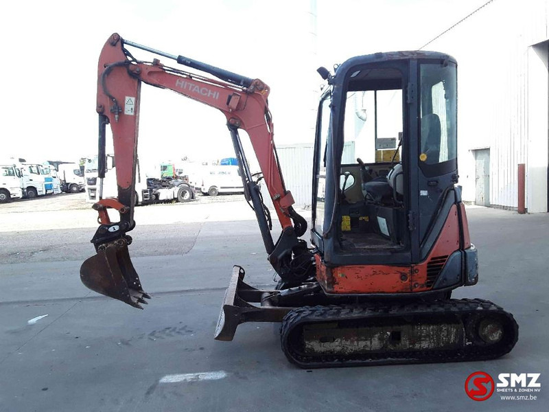 Hitachi ZX29U-3 airco - Guindaste sobre esteiras: foto 5 Hitachi ZX29U-3 airco - Guindaste sobre esteiras: foto 5