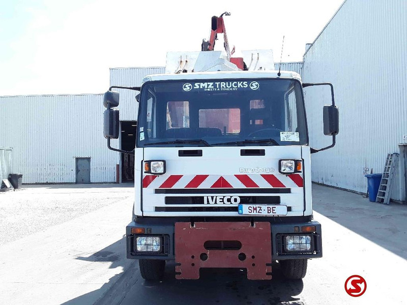 Iveco Eurocargo 150 E 18 120000km manual pump - Caminhão basculante, Caminhão grua: foto 2 Iveco Eurocargo 150 E 18 120000km manual pump - Caminhão basculante, Caminhão grua: foto 2